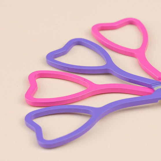 

Forbici - Heart - Hobbii
3