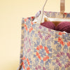 

Shopper in tela con chiusura a lacci - Hobbii
3