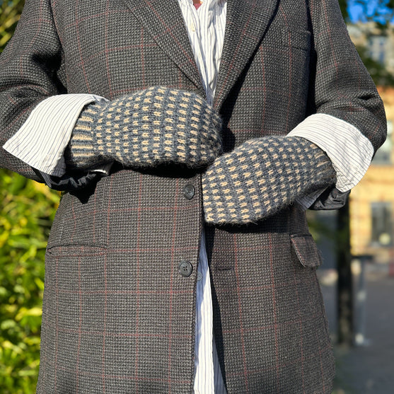 

River Stone - Muffole
7