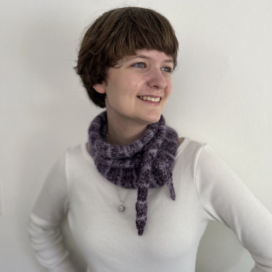 

Frosted Violets - Sciarpa
2