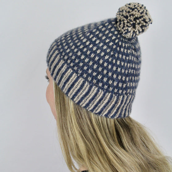

River Stone - Cappello
1