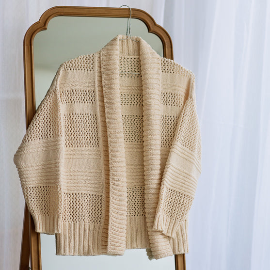 

Opal - Cardigan
6