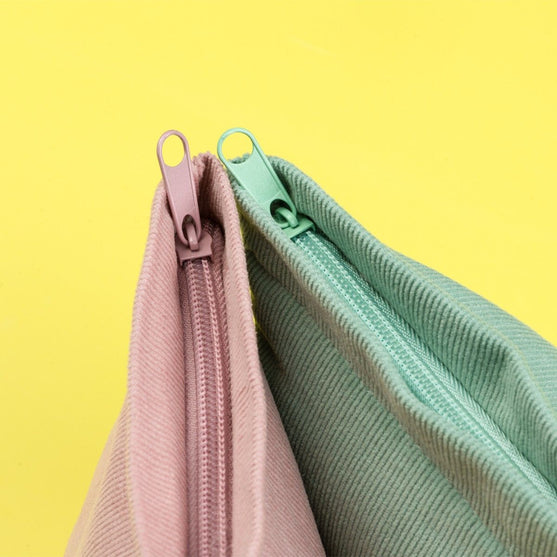 

Astuccio in tela - Hobbii
2