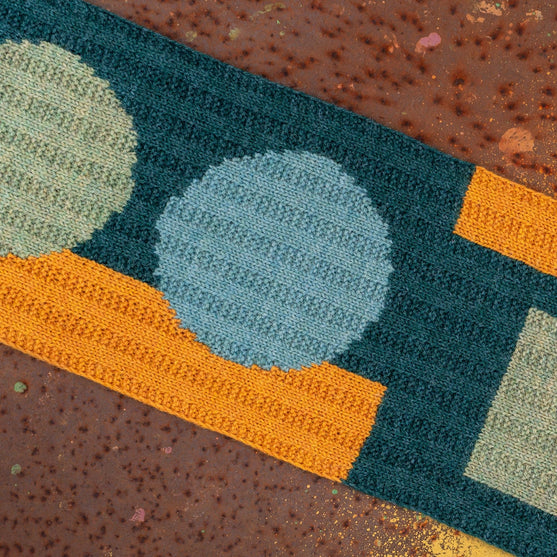 

Rust & Rhythm - Sciarpa
4