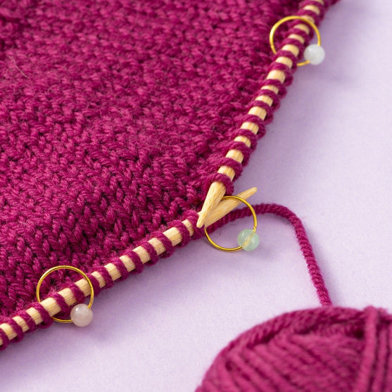 

Segnamaglie con perla - Hobbii
3